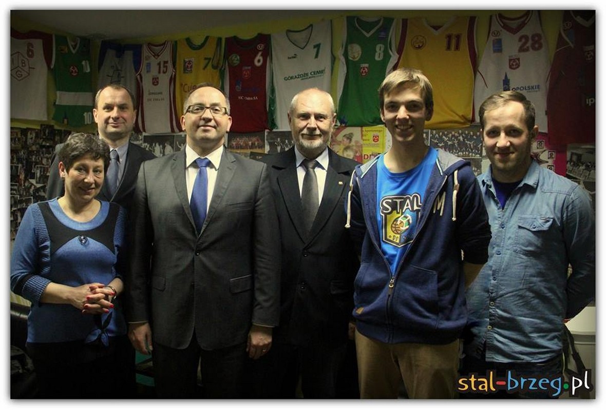 Wizyta prezesa koszykarskiego związku w Brzegu