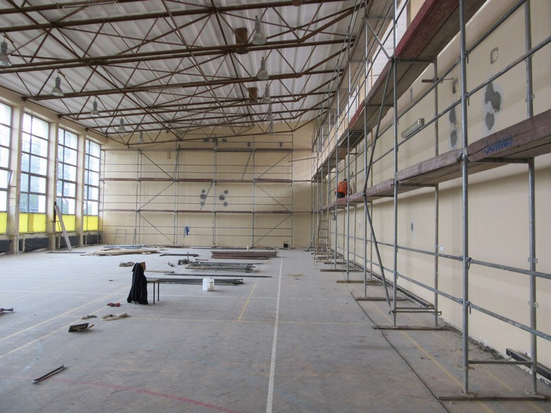 Trwają prace budowlane w sali sportowej w Zespole Szkół nr 1