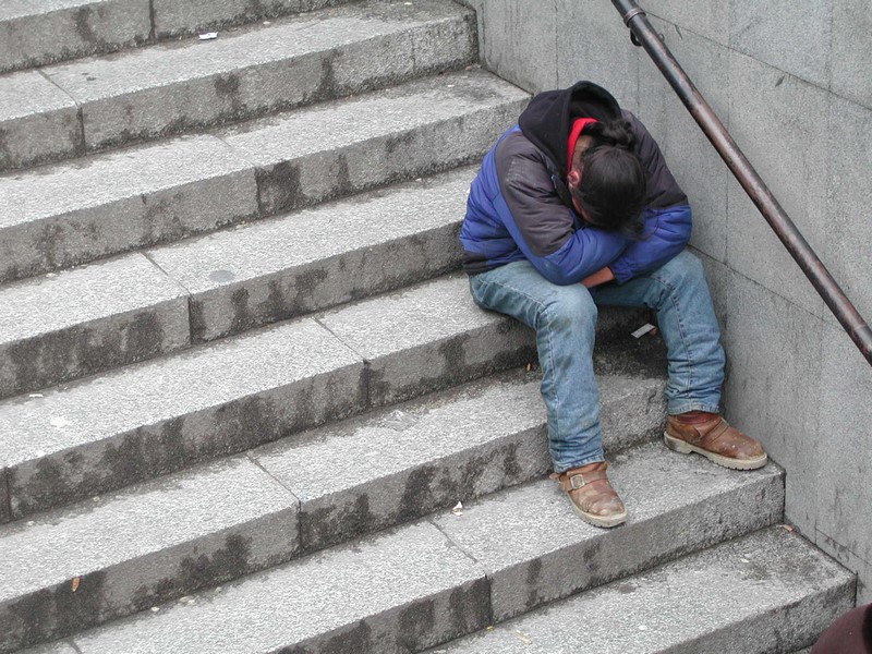 Osoby bezdomne nie są odpadem społecznym. Trzeba im pomagać