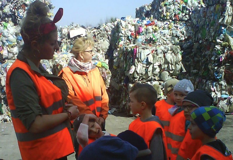 Przedszkolaki z Olszanki z  wizytą w Zakładzie Gospodarowania Odpadami w Gać