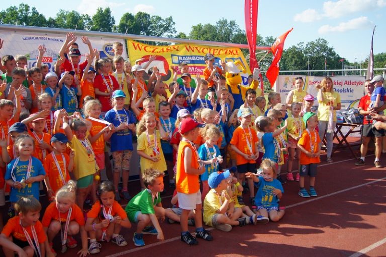 120 zespołów w rodzinnych zawodach na III Pikniku Lekkoatletycznym w Brzegu