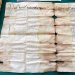 Najciekawszy i najstarszy wydaje się dokument pergaminowy, zapisany jednostronnie, atramentem barwy brązowej z 1576 r.