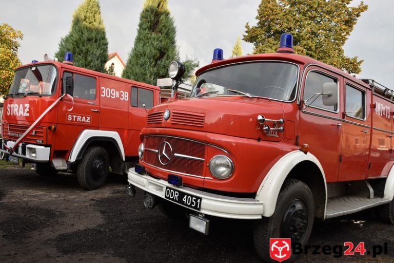 Strażacy z Czeskiej Wsi otrzymali nowy wóz bojowy