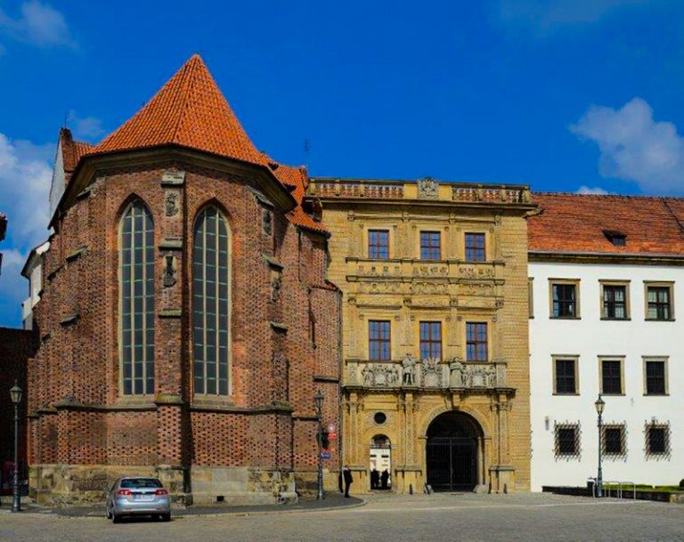 Zamek i Kaplica św. Jadwigi mogą zostać piątym Pomnikiem Historii na Opolszczyźnie