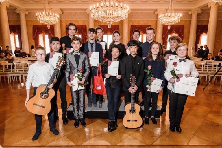 Brzeżanin Miłosz Muzalski zdobył prestiżową nagrodę na Międzynarodowym Konkursie Młodych Gitarzystów