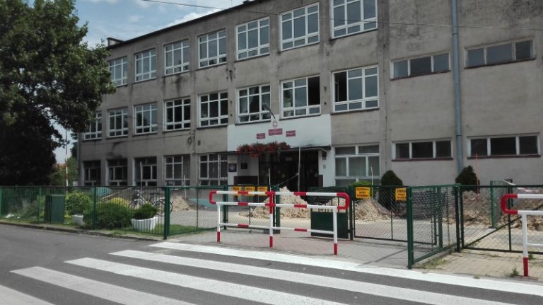 Termomodernizacja budynku Publicznego Zespołu Szkolno – Przedszkolnego w Olszance