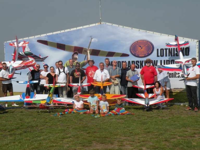 Mistrzostwa Polski Modeli Akrobacyjnych w klasie F3A w Lipowej pod Grodkowem