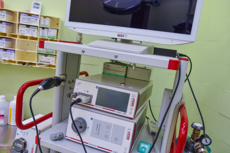 Oddział chirurgii brzeskiego szpitala zwiększa swoją referencyjność. Specjaliści przeprowadzają zaawansowane technologicznie zabiegi i operacje