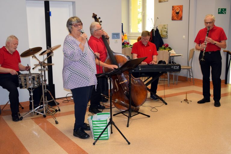 Muzycy ze Szwecji zagrali dla pacjentów BCM