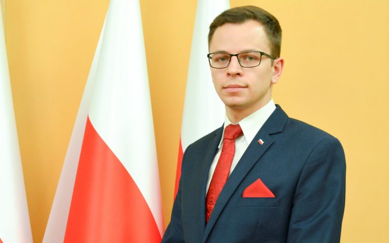 Oświadczenie radnego Wojciecha Komarzyńskiego ws. planów budowy nowego więzienia w Brzegu