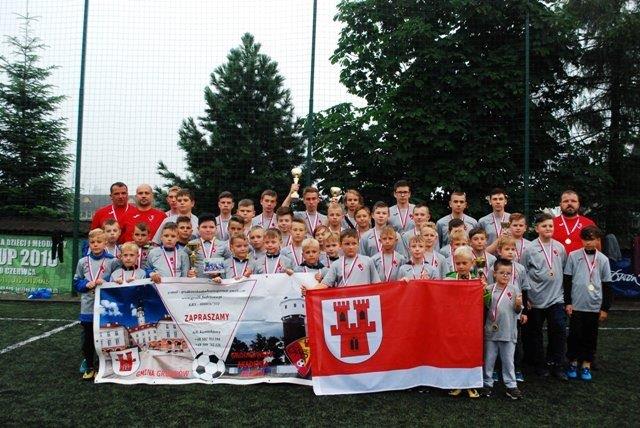 Piłkarze z Grodkowskiej Akademii Sportu uczestniczyli w Międzynarodowym Turnieju Tatry Cup 2018