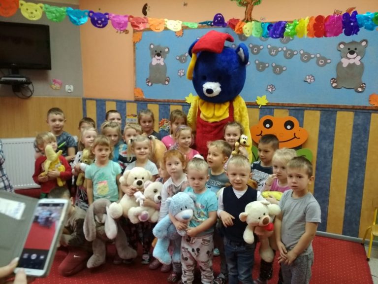Światowy Dzień Pluszowego Misia w Publicznym Przedszkolu w Mąkoszycach