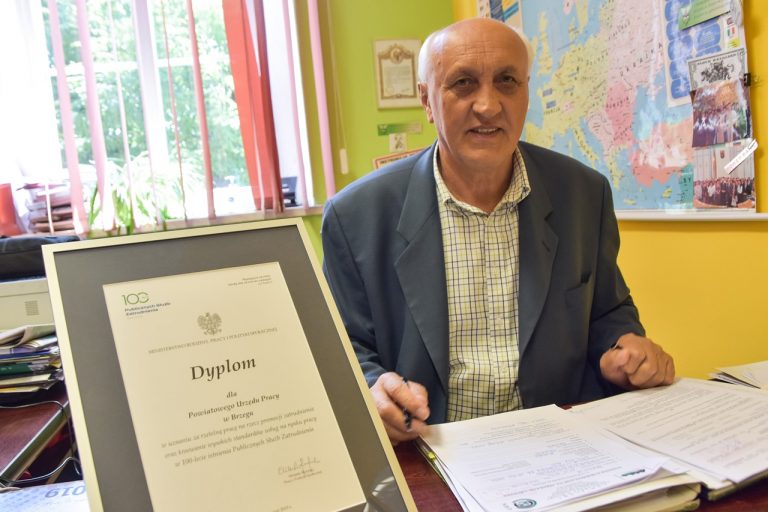 „Dawne pośredniaki pracy stały się partnerami biznesowymi” – rozmowa z dyrektorem Powiatowego Urzędu Pracy w Brzegu