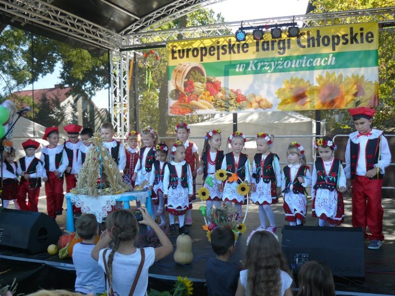 Występ przedszkolaków z Krzyżowic na XIX Europejskich Targach Chłopskich [fotorelacja]