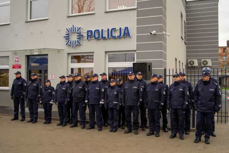Otwarto nowy komisariat w Grodkowie. Wzrośnie bezpieczeństwo mieszkańców Grodkowa [zdjęcia]