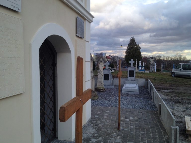 Zbudowano lapidarium na cmentarzu w Prusach pod Lwowem