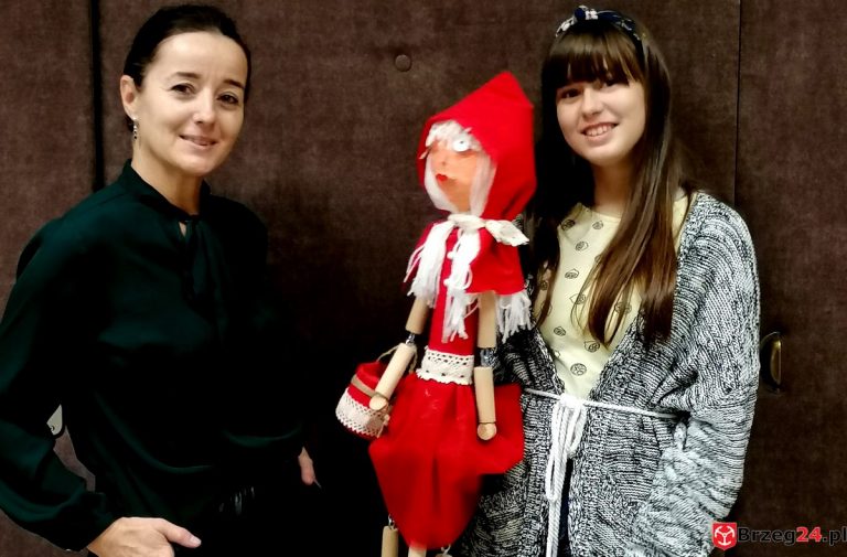 Kolejny sukces uczennicy PSP1 w Brzegu w ogólnopolskim konkursie lalkarskim