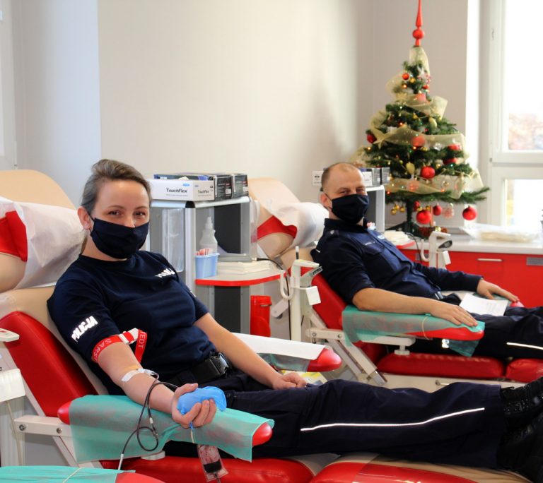Policjanci z Brzegu i Grodkowa oddali krew w ramach ogólnopolskiej akcji