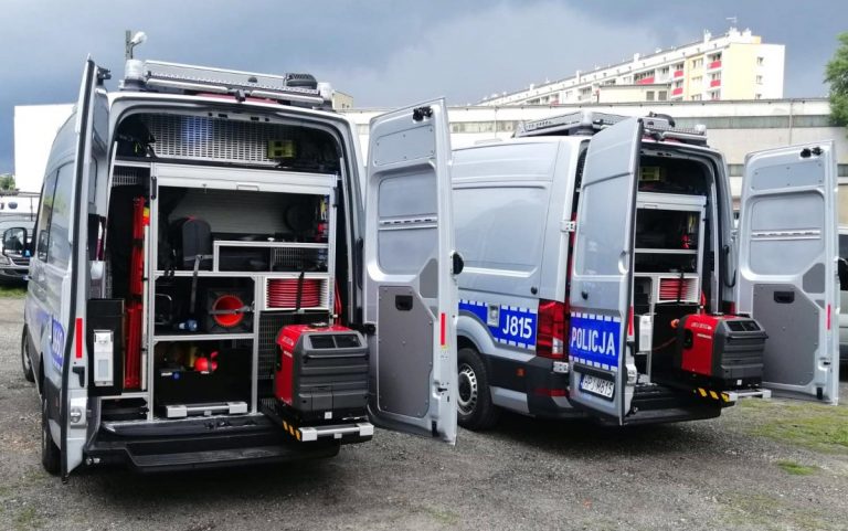 Brzeska komenda otrzyma specjalny radiowóz do obsługi wypadków i kolizji