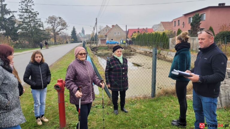 Pomysł z zasypaniem zbiornika wodnego w Małujowicach zamienił się w lokalny konflikt społeczny