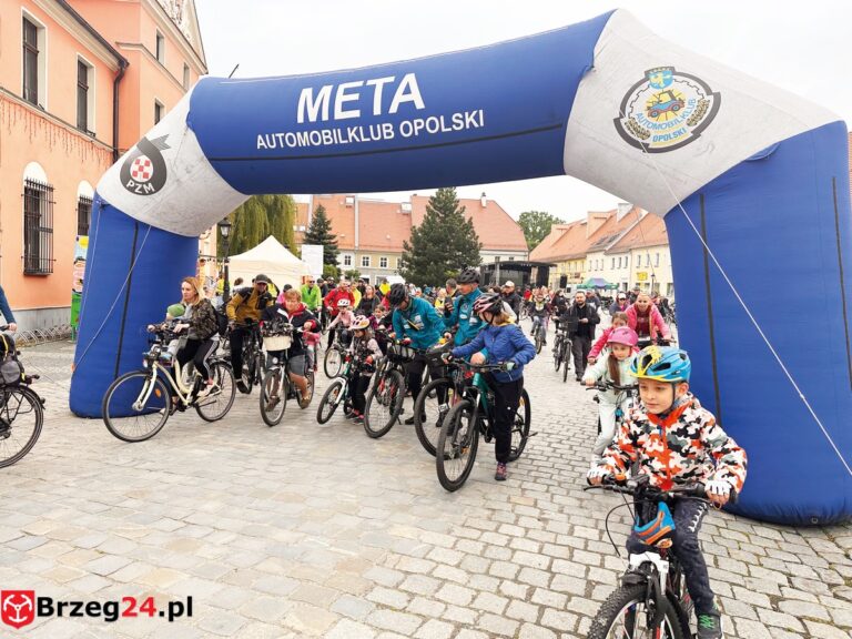 Rekordowa liczba uczestników rajdu rowerowego w gminie Lewin Brzeski