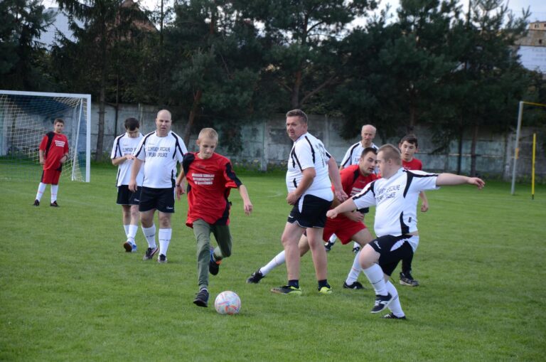 W Lewinie Brzeskim zorganizują turniej piłki nożnej dla osób z niepełnosprawnościami