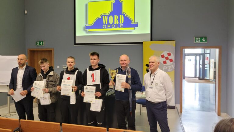 Uczniowie ZSB zajęli IV miejsce w finale wojewódzkim XXVI Ogólnopolskiego Młodzieżowego Turnieju Motoryzacyjnego